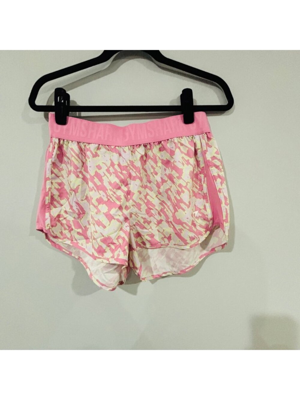 Gymshark Training Loose Fit Shorts Size M